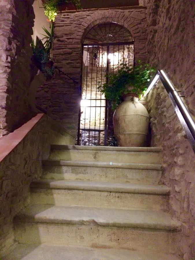 Pozzo Medievale Prignano Cilento Exteriér fotografie