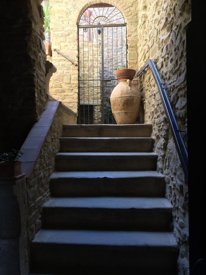 Pozzo Medievale Prignano Cilento Exteriér fotografie