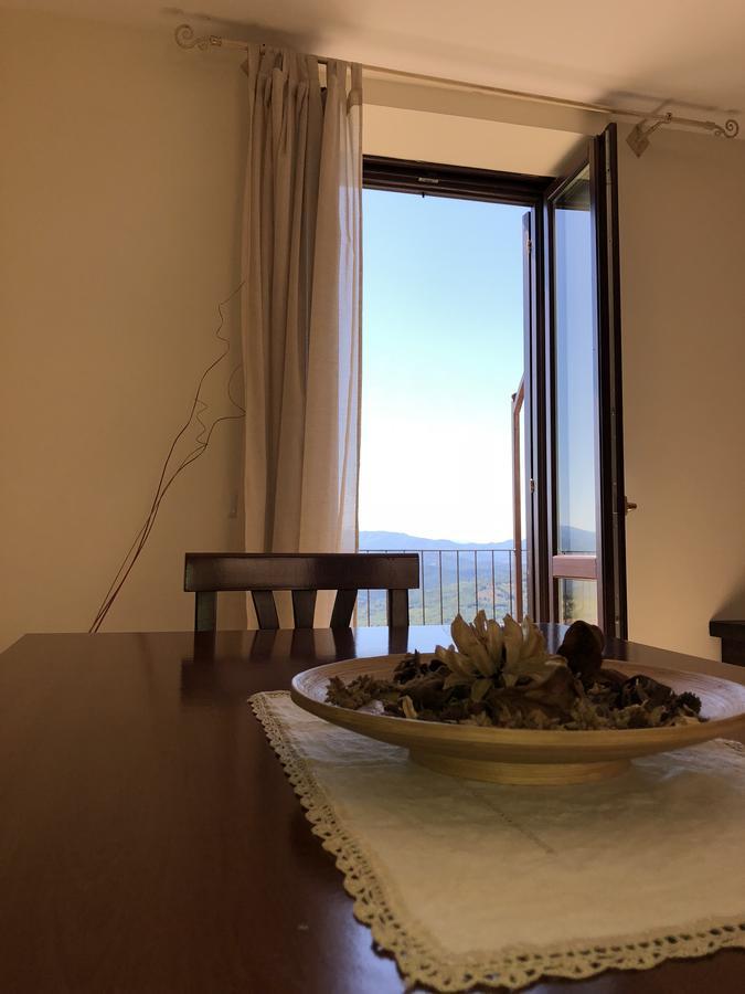 Pozzo Medievale Prignano Cilento Exteriér fotografie
